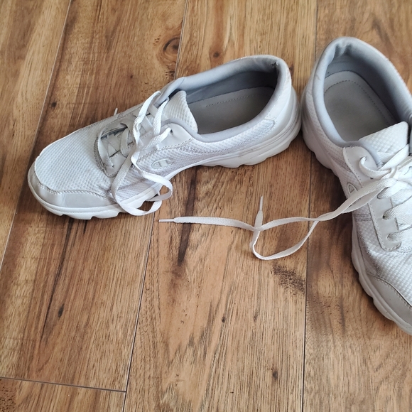 Champion Running Shoes - Picture 3 of 4